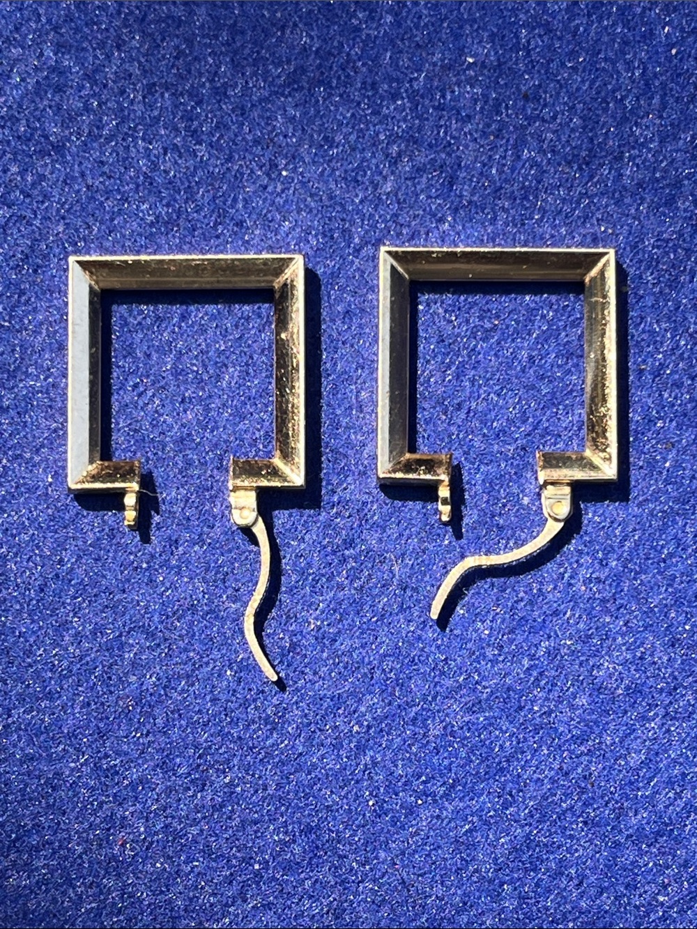 14K Gold Rectangular Earrings - Picture 4 of 7